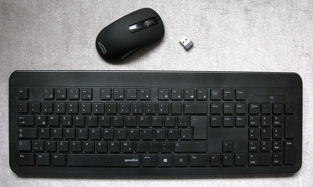 Ensemble clavier et souris sans fil